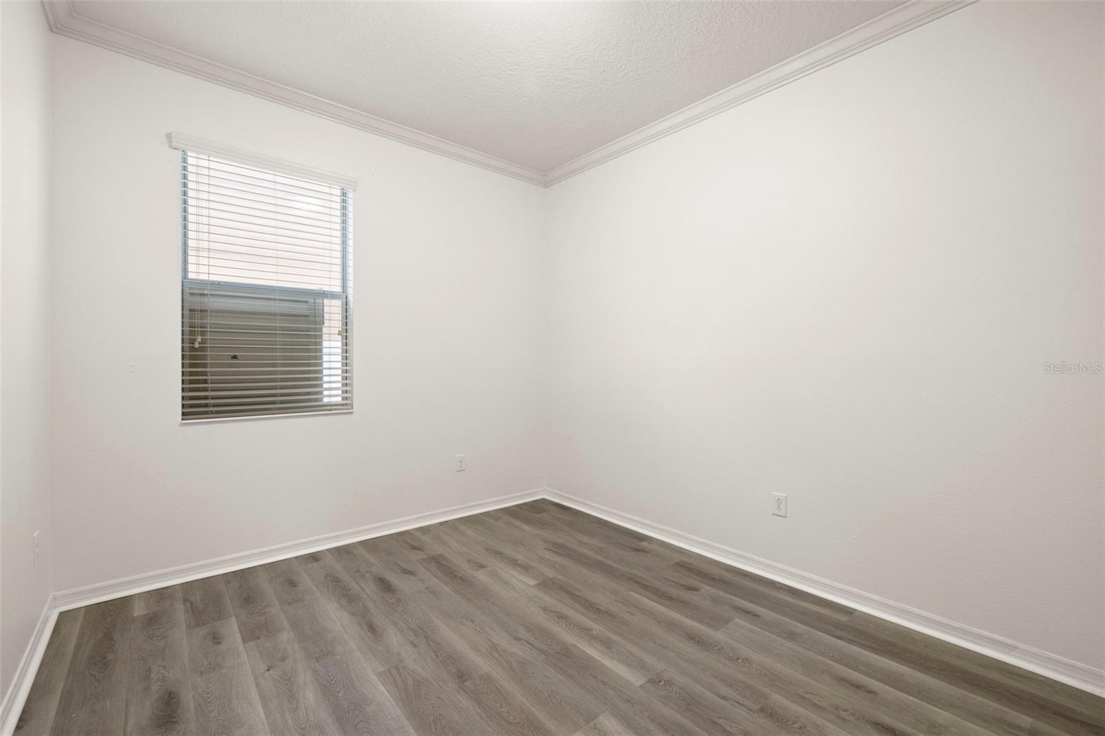 Image 23 of 47 For 8709 Deep Maple Drive