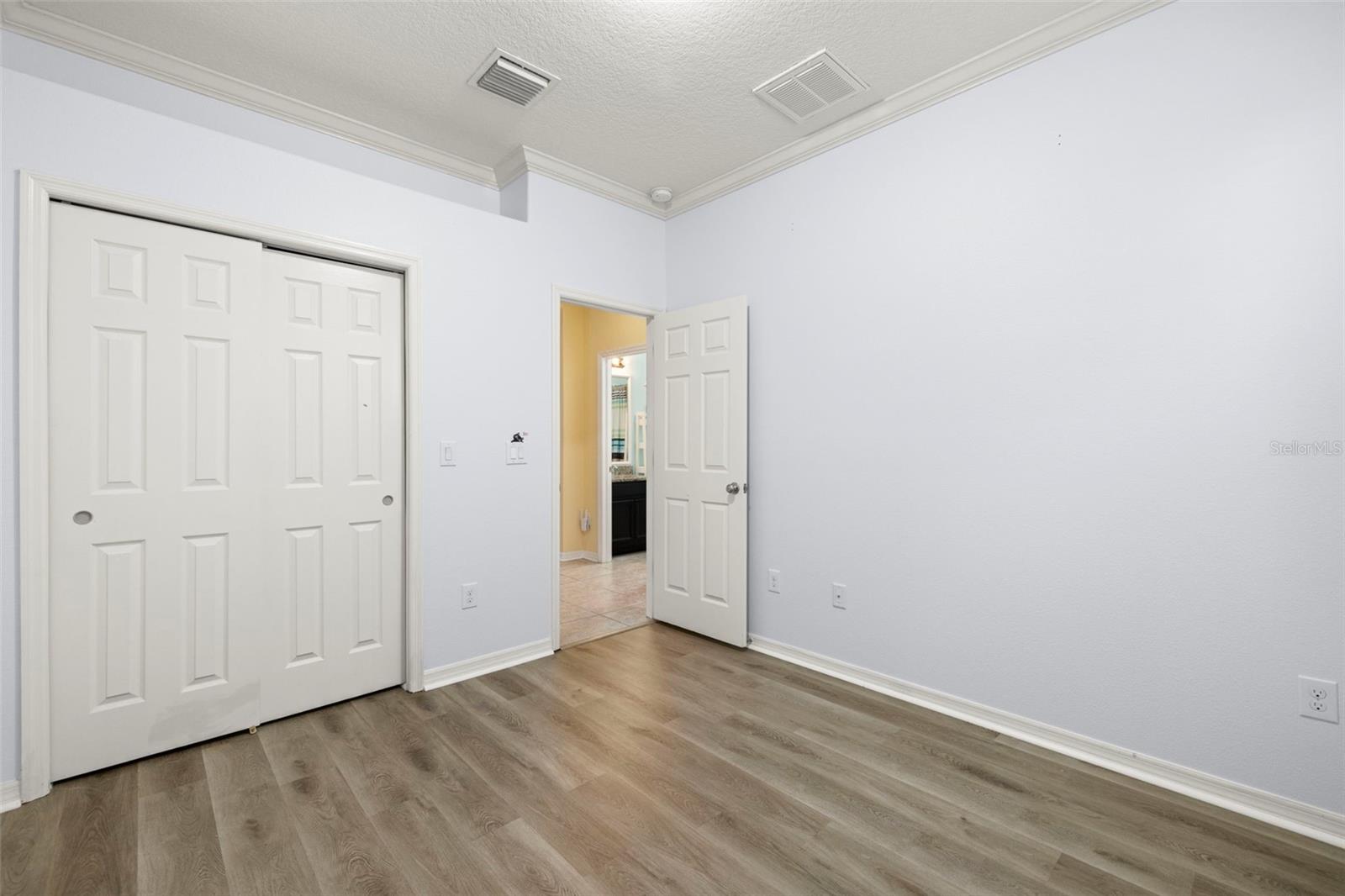 Image 24 of 47 For 8709 Deep Maple Drive