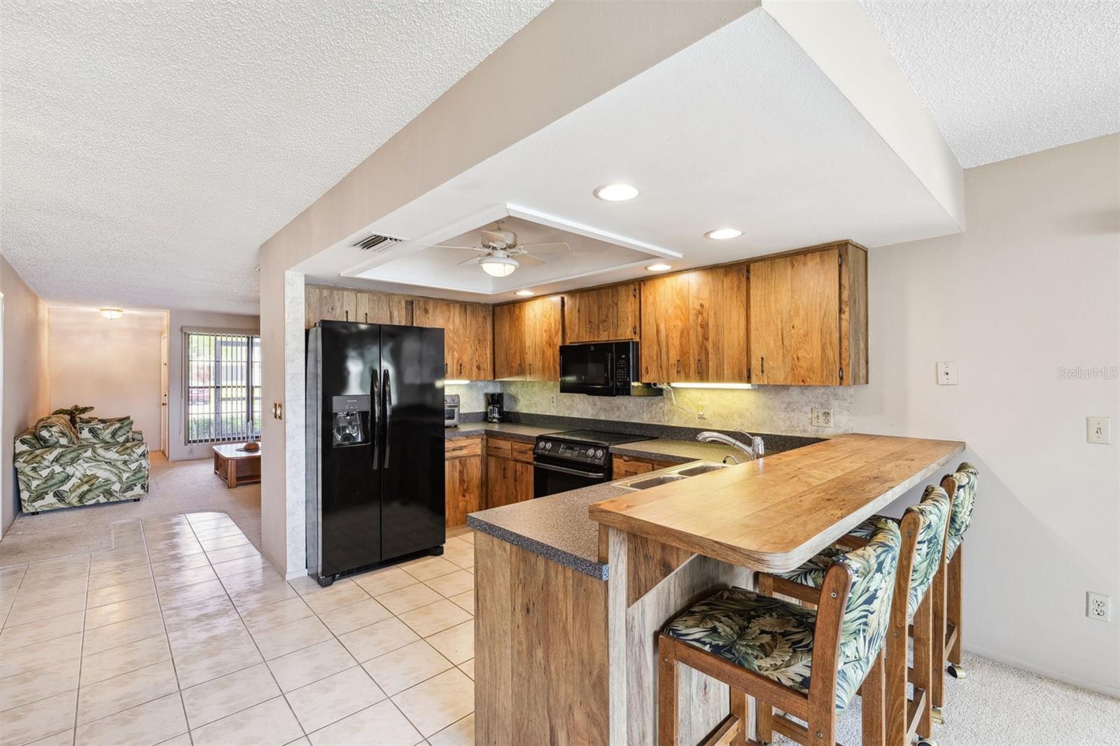 Image 12 of 41 For 12156 Meadowbrook Lane