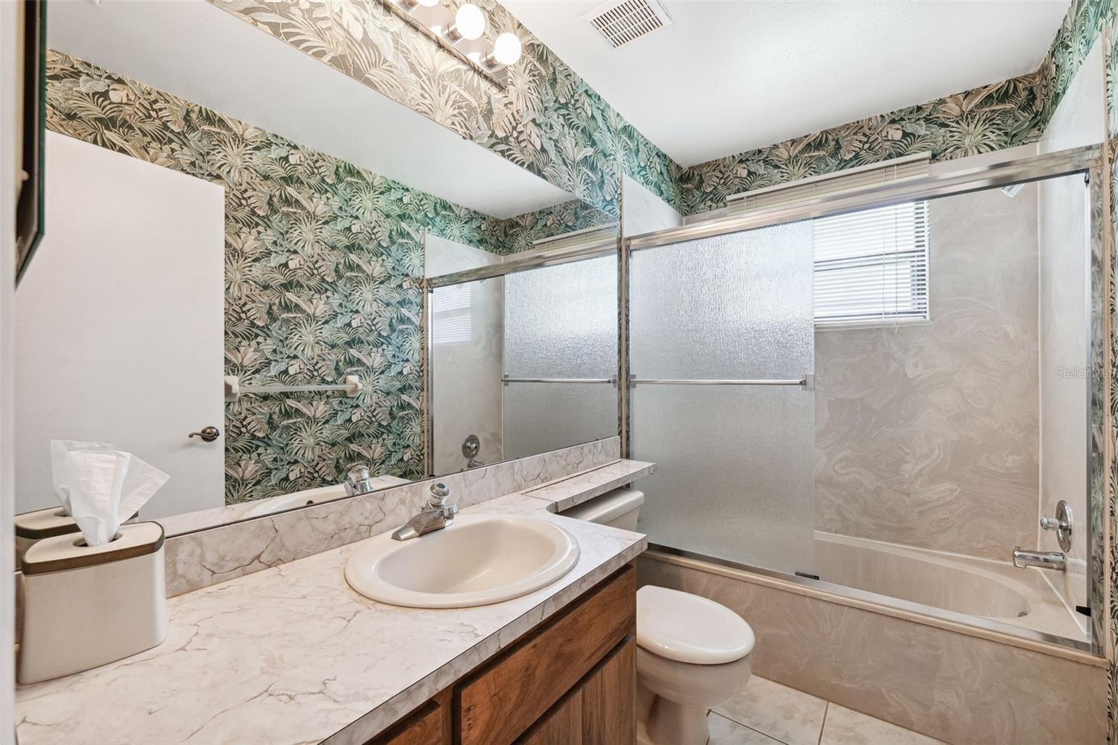Image 15 of 41 For 12156 Meadowbrook Lane