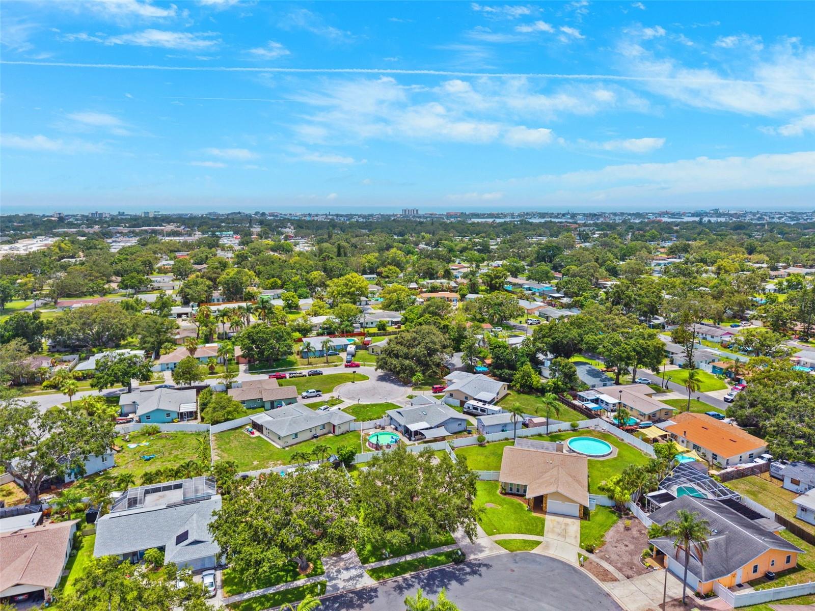 Image 33 of 41 For 12156 Meadowbrook Lane
