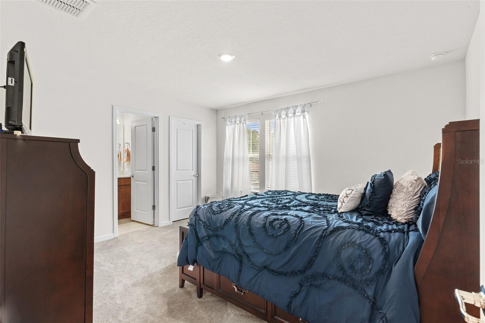 Image 30 of 46 For 6248 Bradford Woods Dr