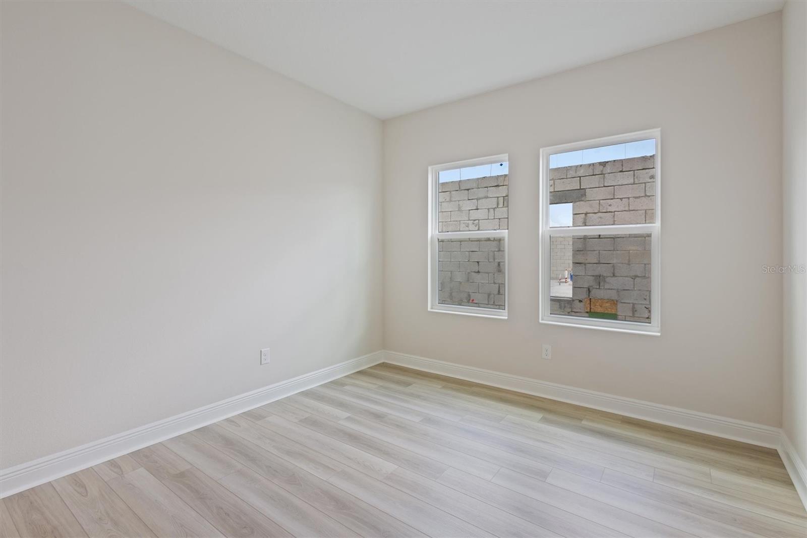 Image 13 of 27 For 5178 Everlong Drive