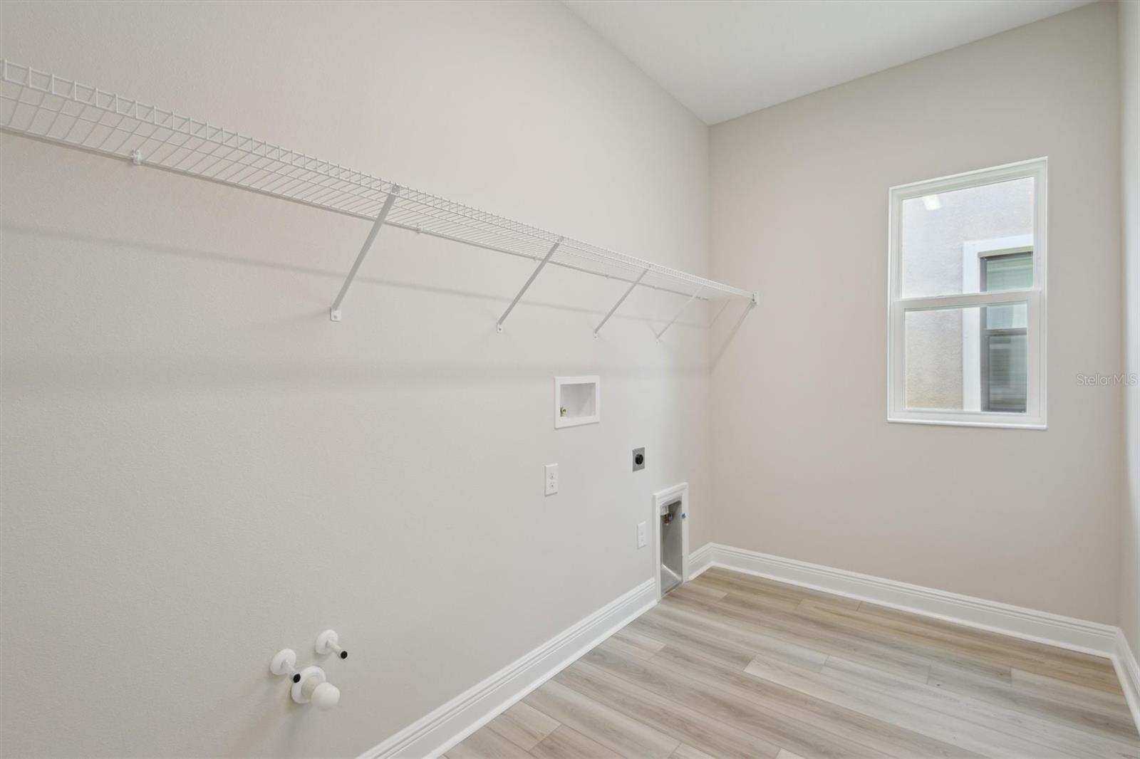 Image 22 of 27 For 5178 Everlong Drive