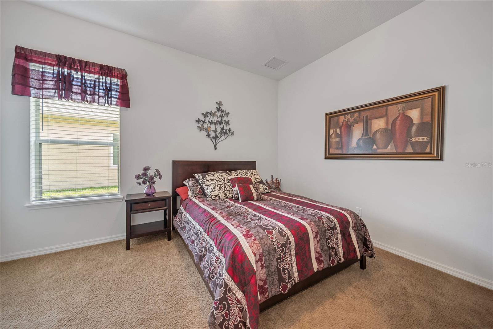 Image 24 of 43 For 11729 Newberry Grove Loop