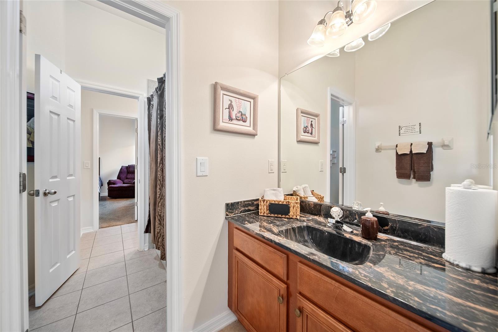 Image 26 of 43 For 11729 Newberry Grove Loop