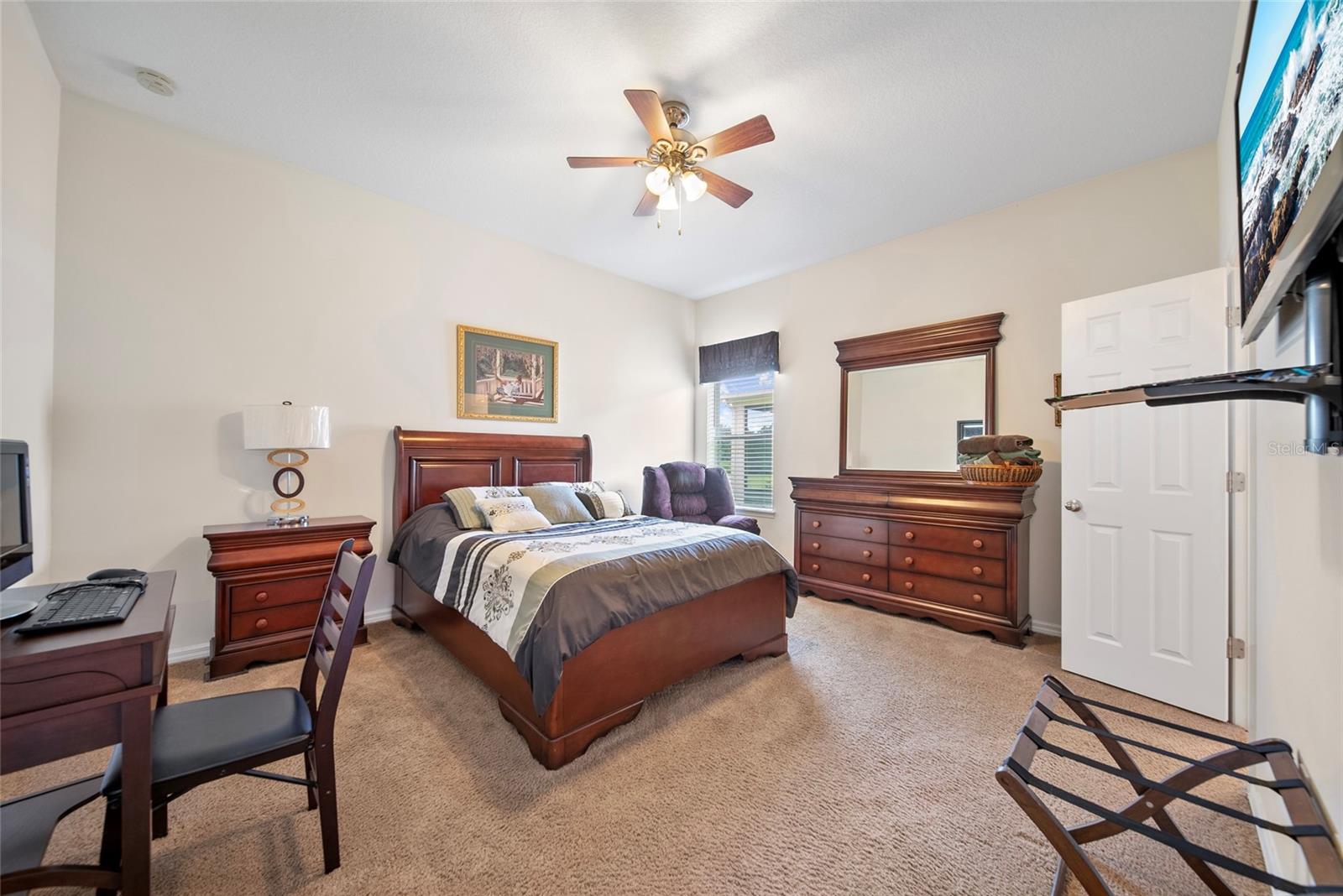 Image 29 of 43 For 11729 Newberry Grove Loop