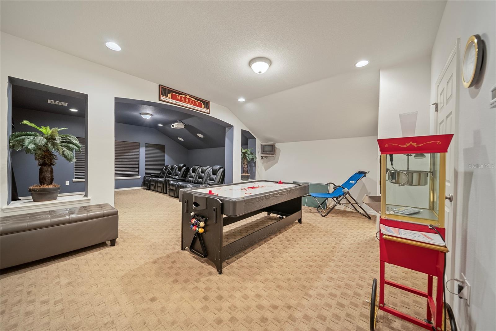 Image 40 of 43 For 11729 Newberry Grove Loop