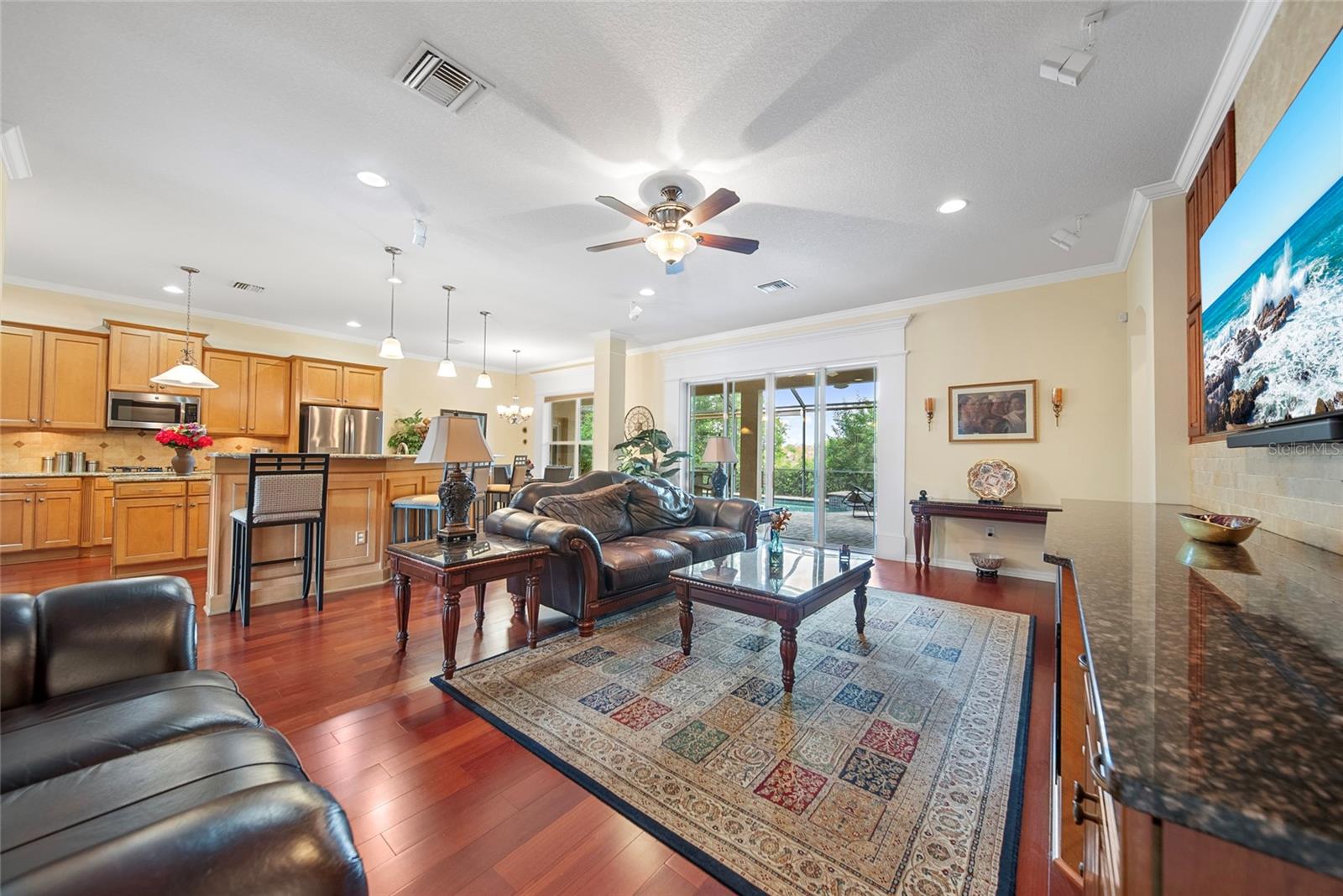 Image 9 of 43 For 11729 Newberry Grove Loop