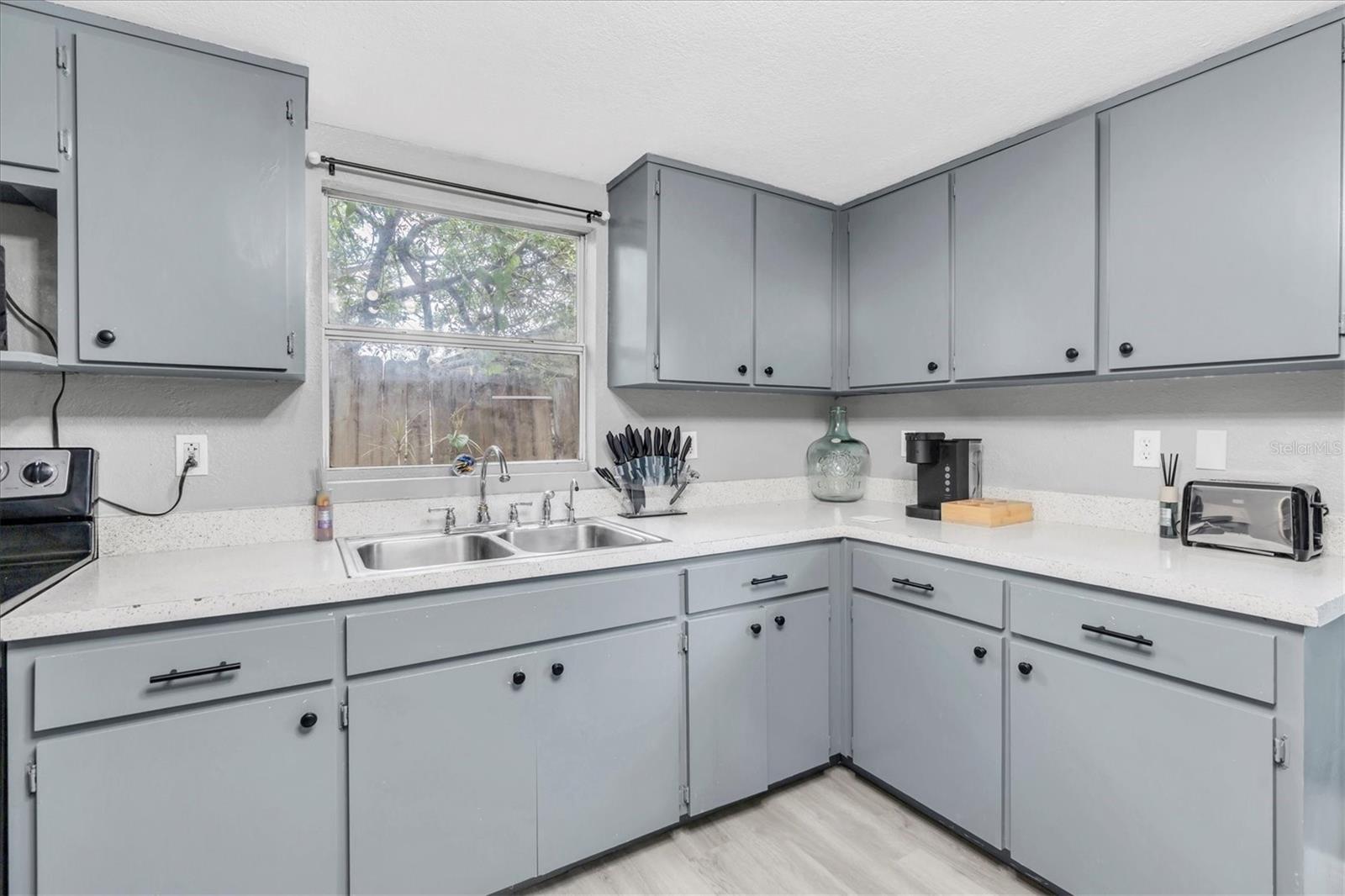 Image 6 of 24 For 8108 19th Avenue