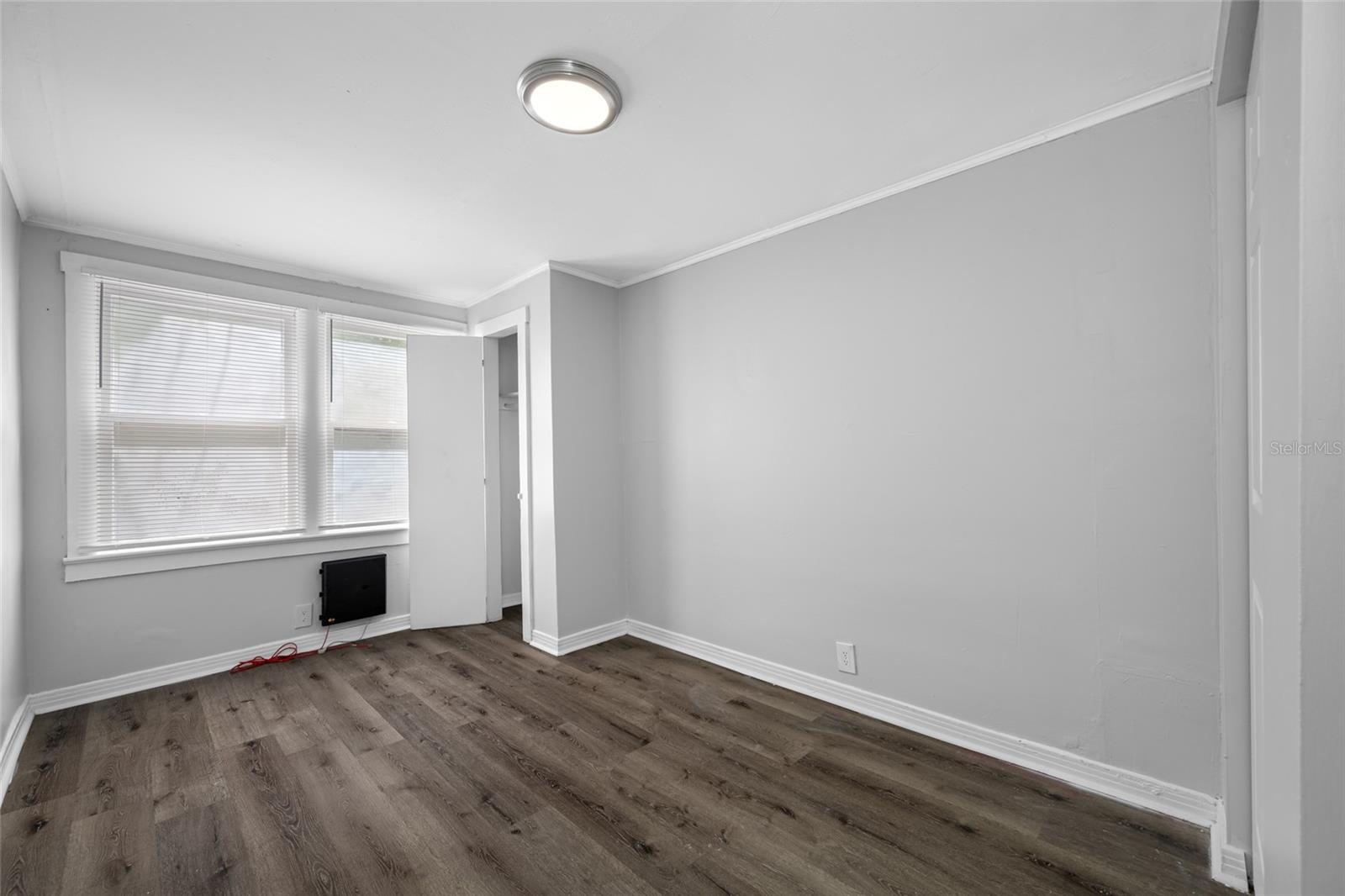 Image 17 of 21 For 7707 Huntley Avenue 4