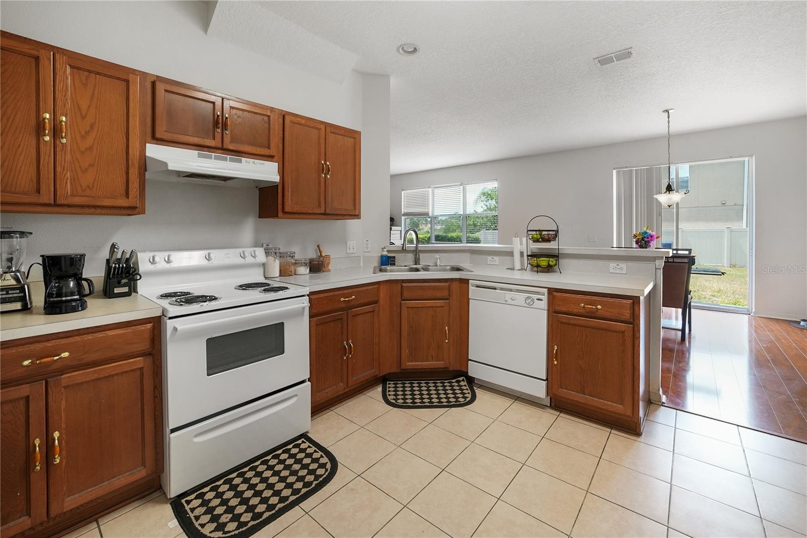 Image 17 of 38 For 17539 Balmaha Drive