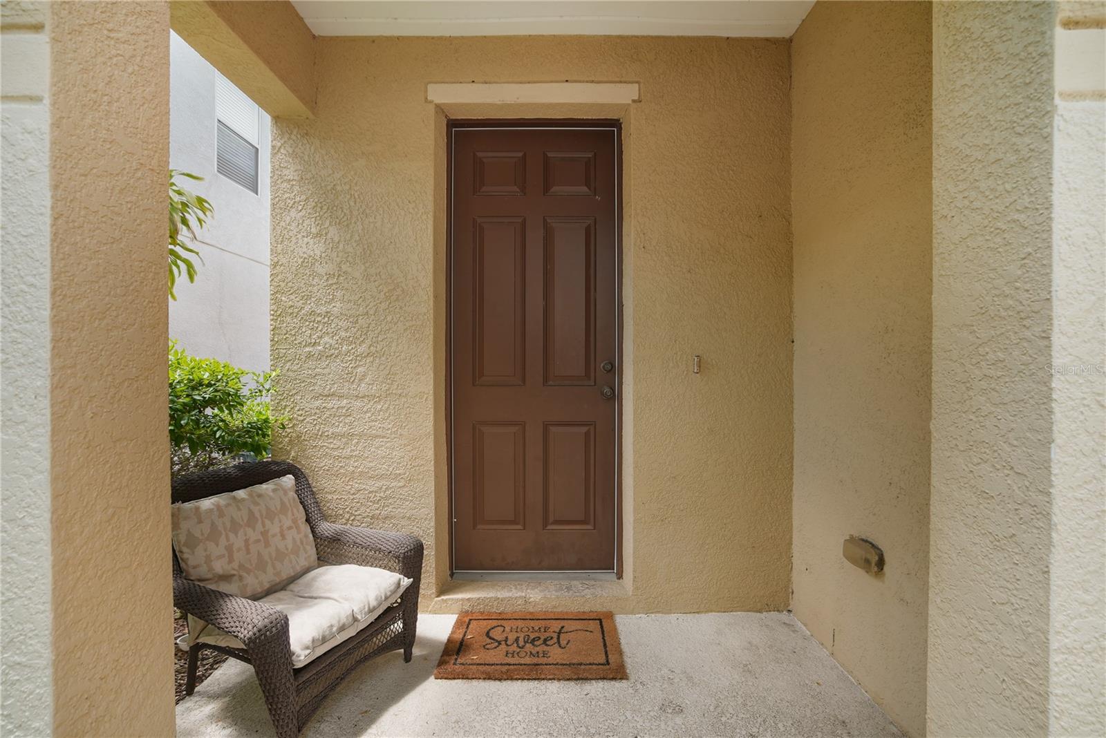 Image 8 of 38 For 17539 Balmaha Drive