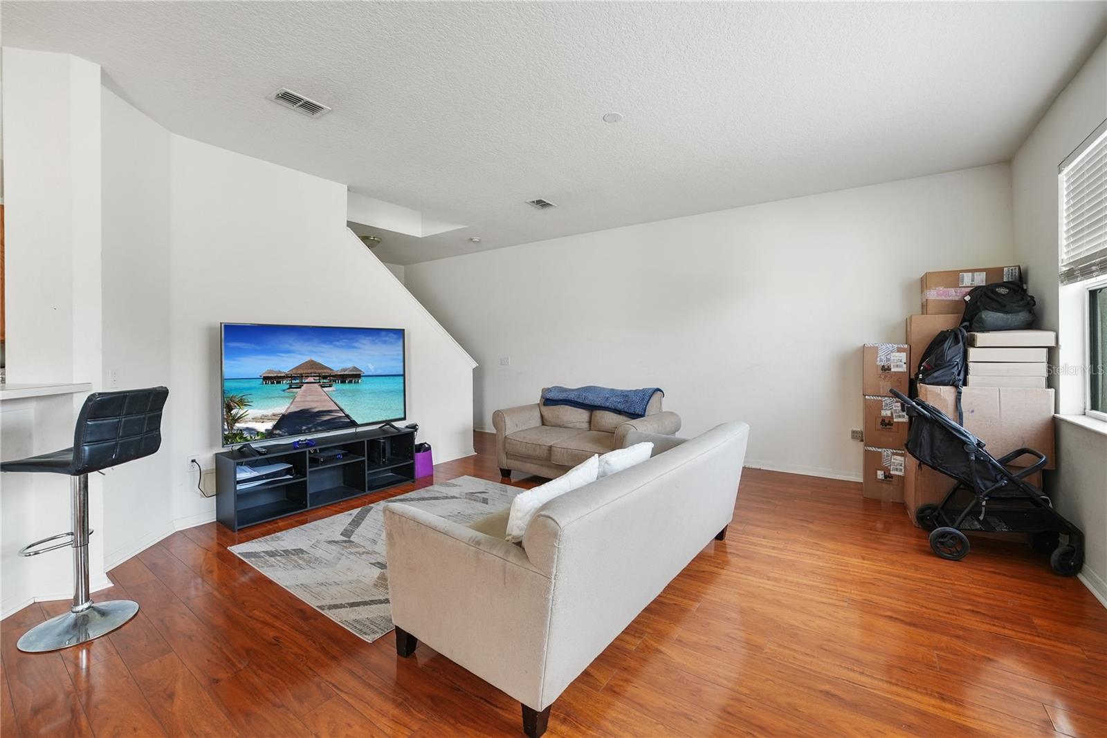 Image 9 of 38 For 17539 Balmaha Drive