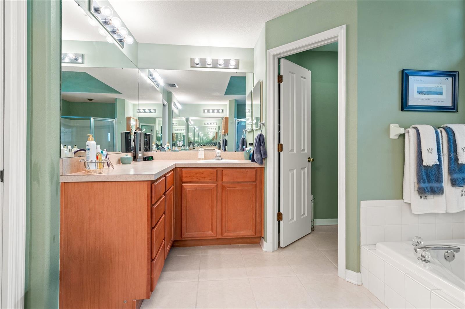 Image 14 of 47 For 3246 Brenford Place