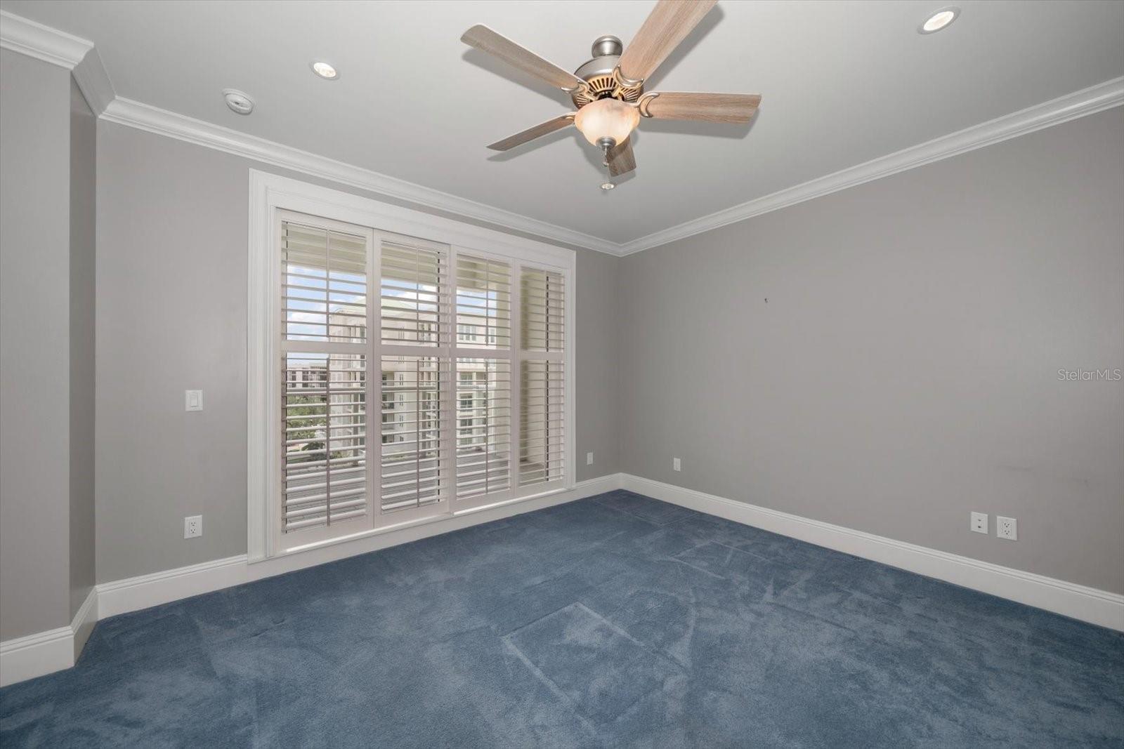 Image 28 of 59 For 125 Belleview Boulevard 503