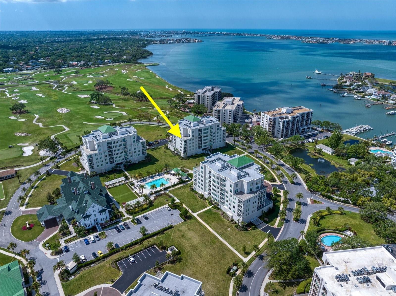 Image 3 of 59 For 125 Belleview Boulevard 503