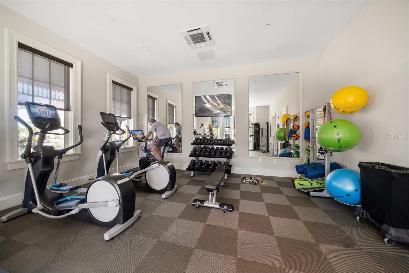 Image 42 of 59 For 125 Belleview Boulevard 503