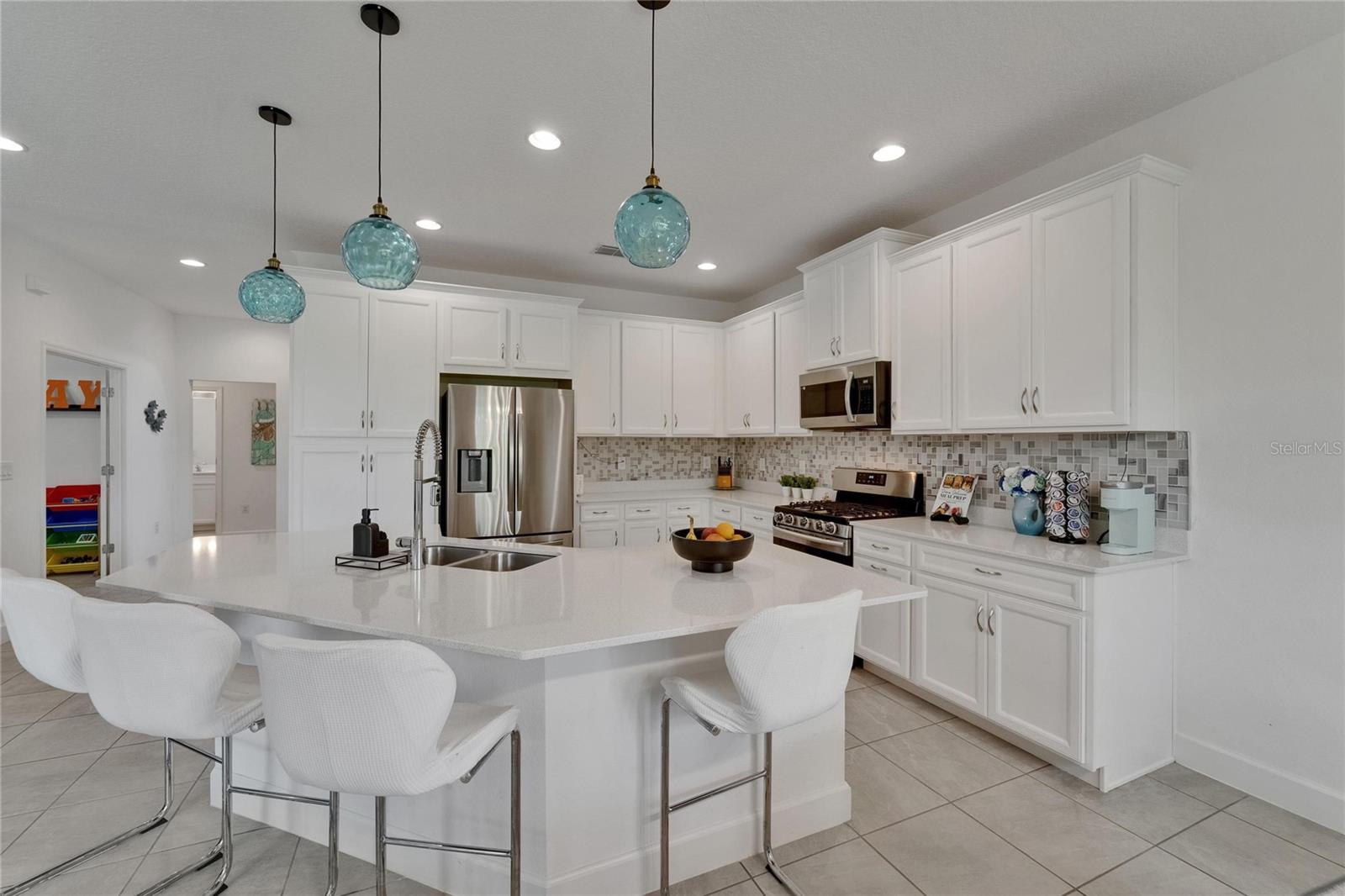 Image 19 of 70 For 5611 Del Coronado Drive