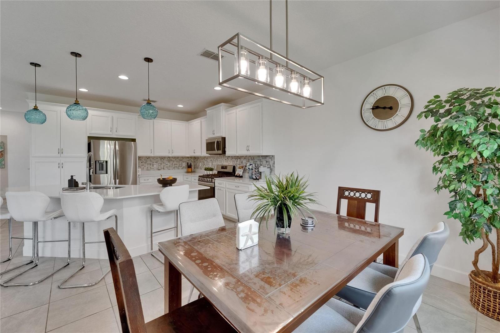 Image 20 of 70 For 5611 Del Coronado Drive