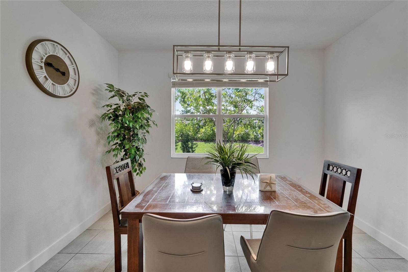 Image 21 of 70 For 5611 Del Coronado Drive