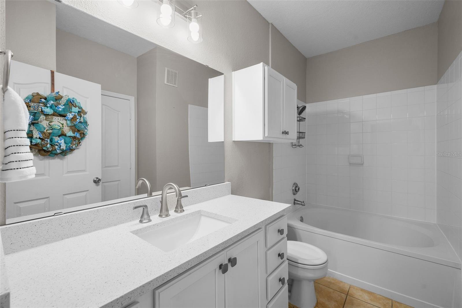 Image 24 of 40 For 5000 Culbreath Key Way 1-112