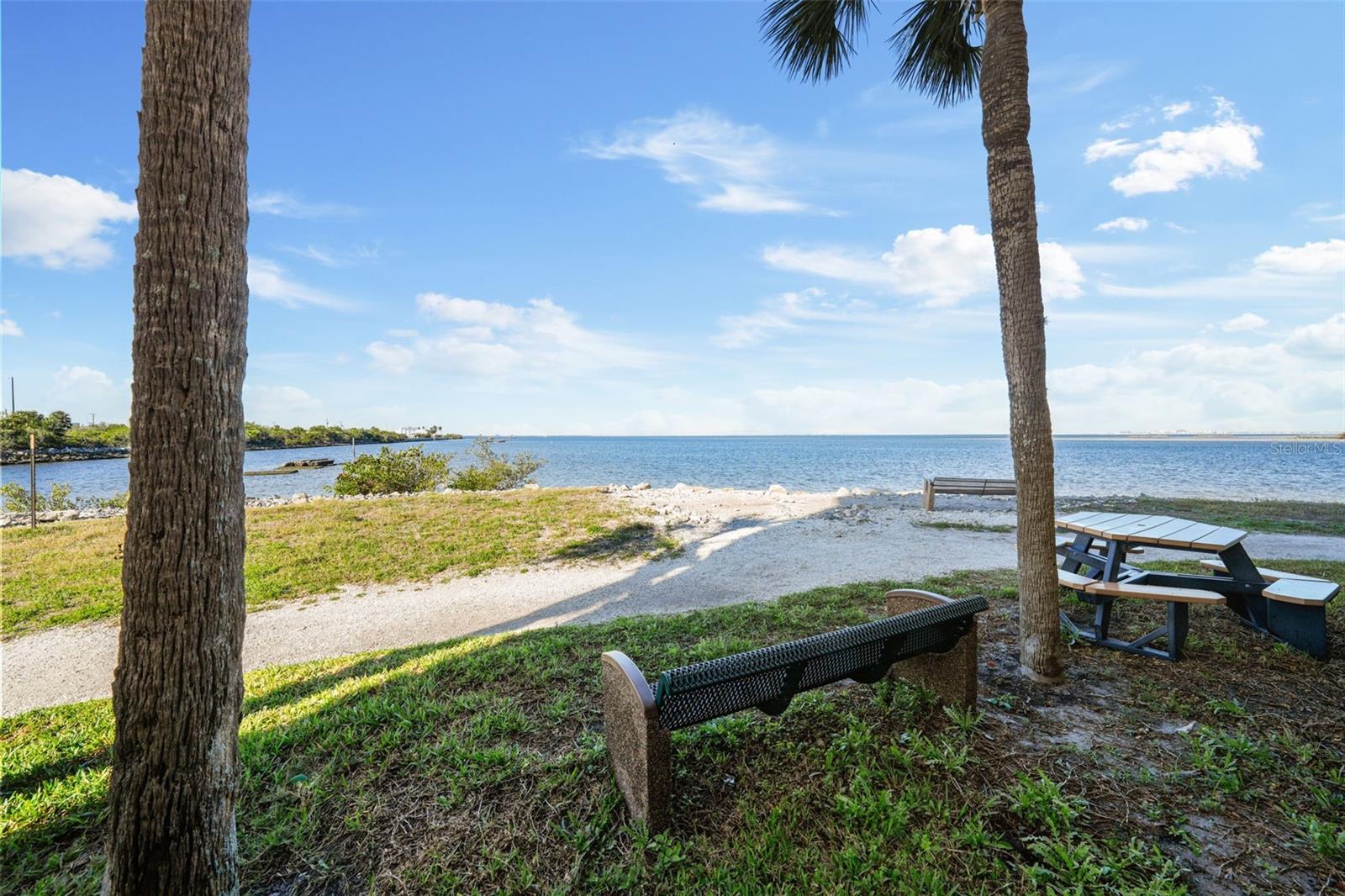 Image 3 of 40 For 5000 Culbreath Key Way 1-112