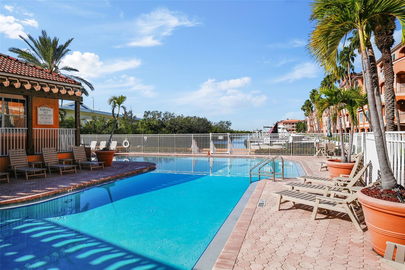 Image 31 of 40 For 5000 Culbreath Key Way 1-112