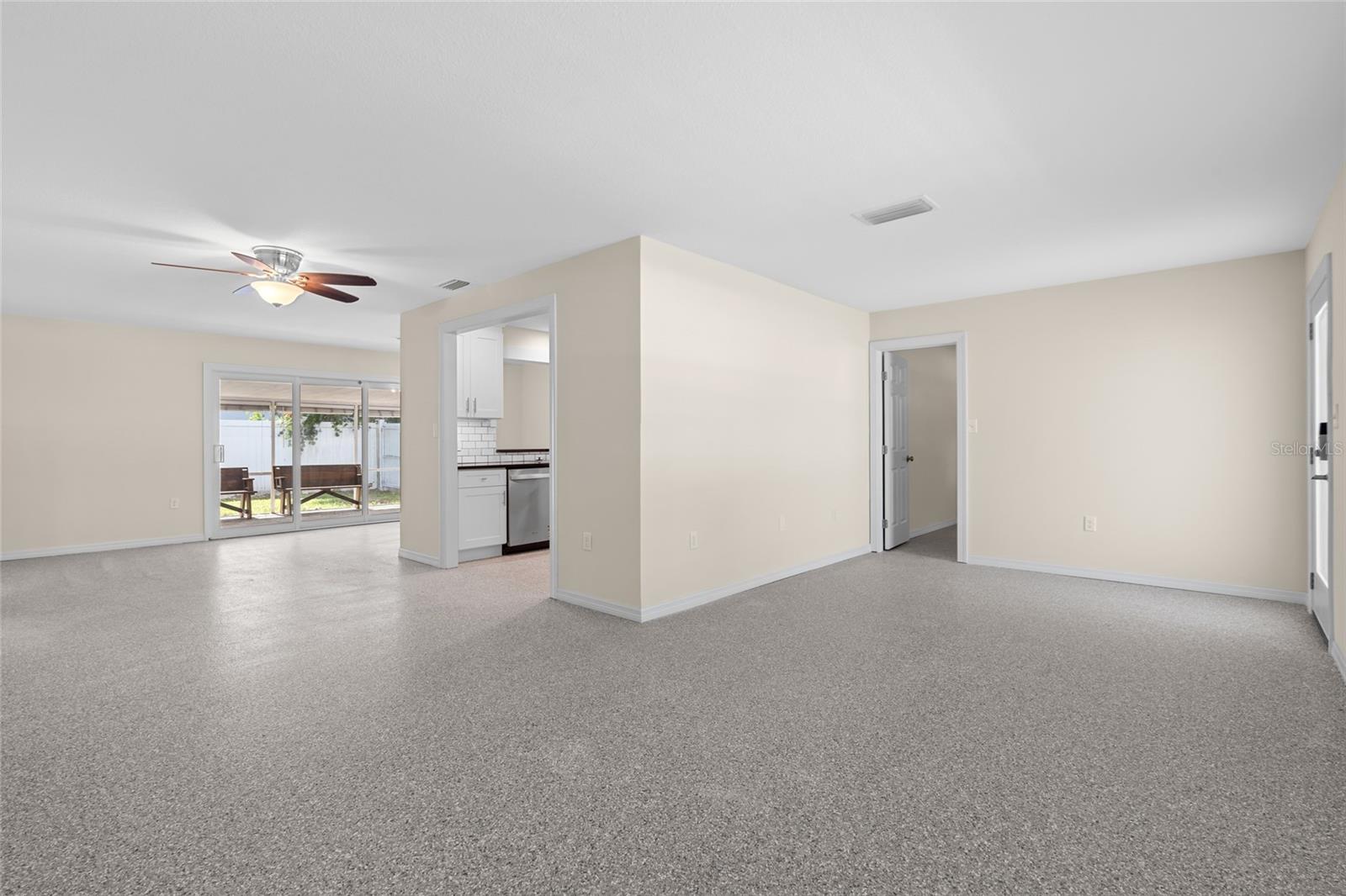 Image 6 of 53 For 358 Highland Shores Drive