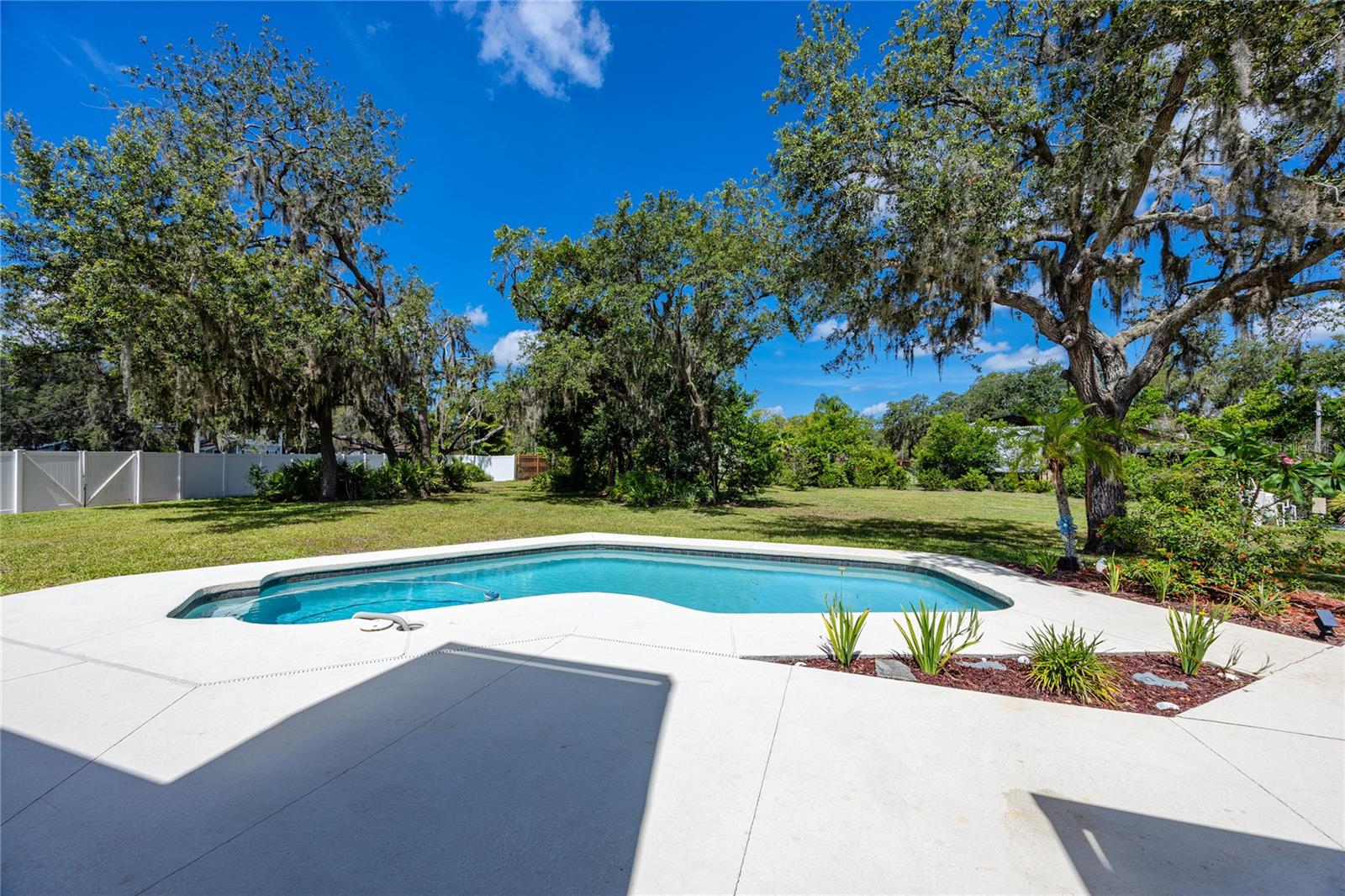 Image 43 of 59 For 11203 Egret Nest Court