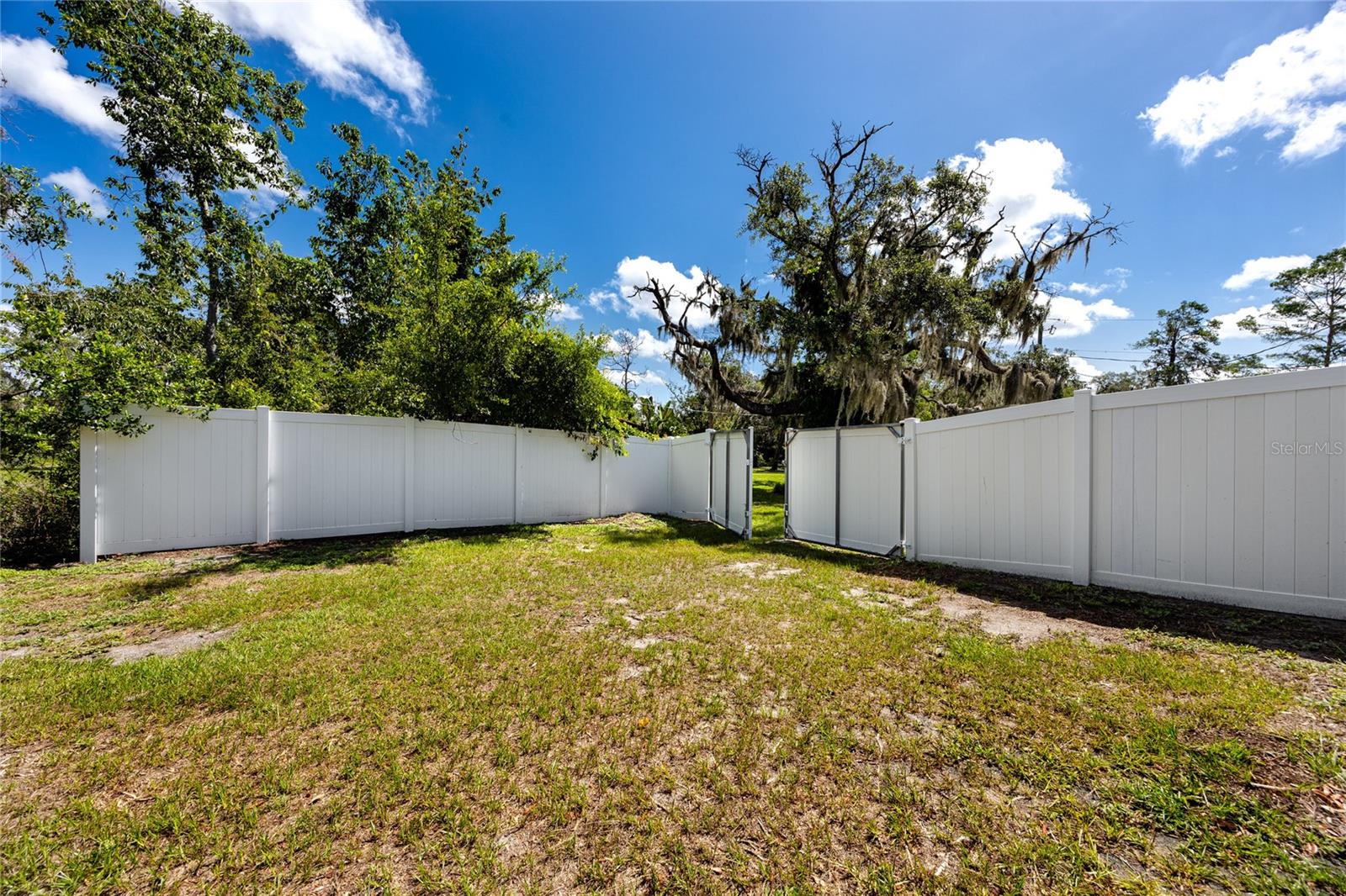 Image 49 of 59 For 11203 Egret Nest Court