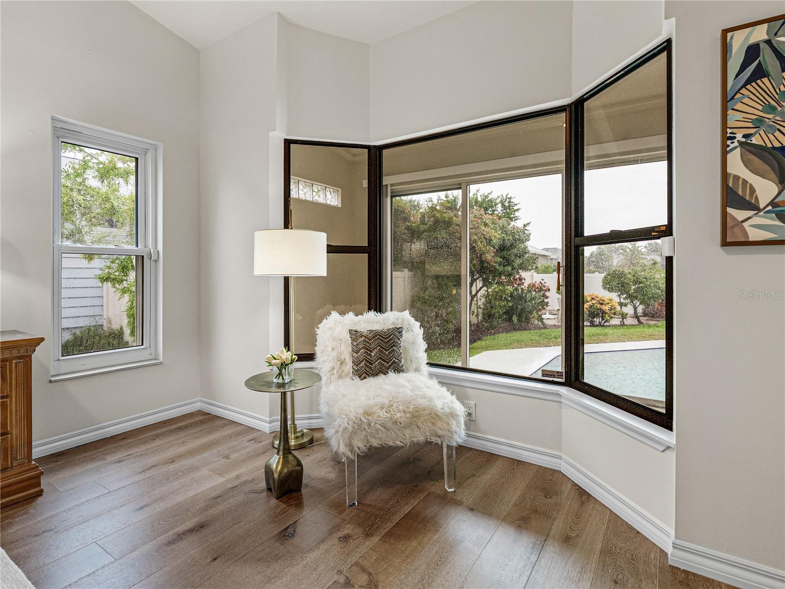 Image 22 of 98 For 366 6th Avenue N