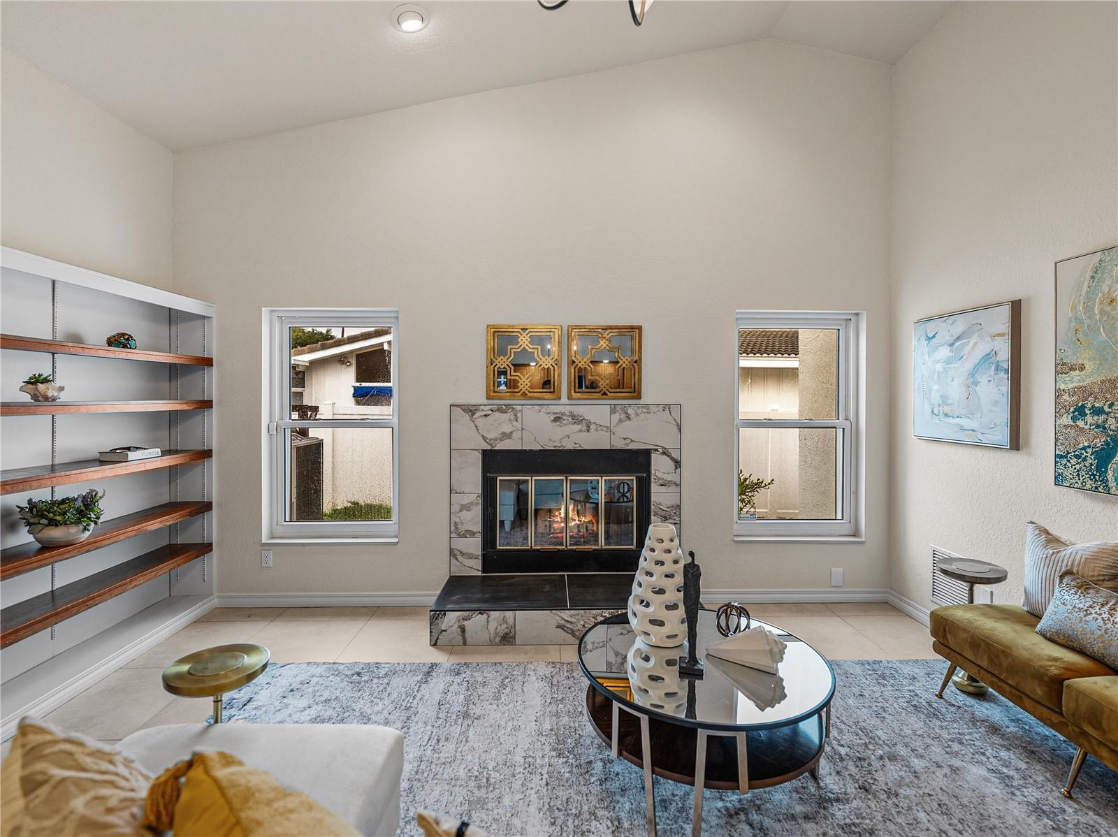 Image 41 of 98 For 366 6th Avenue N