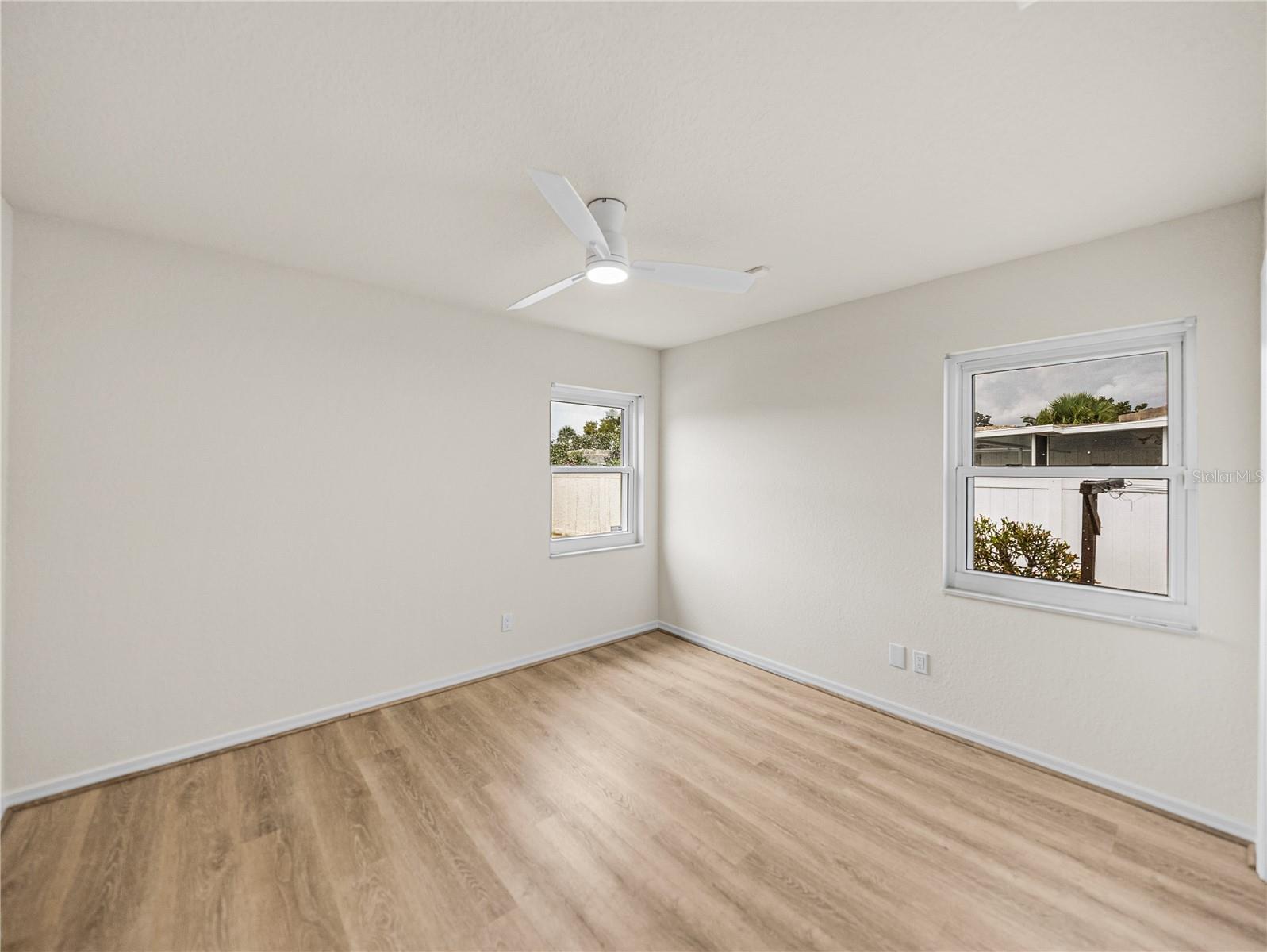 Image 50 of 98 For 366 6th Avenue N