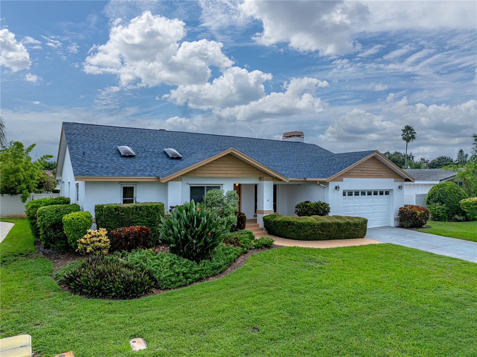 Image 83 of 98 For 366 6th Avenue N