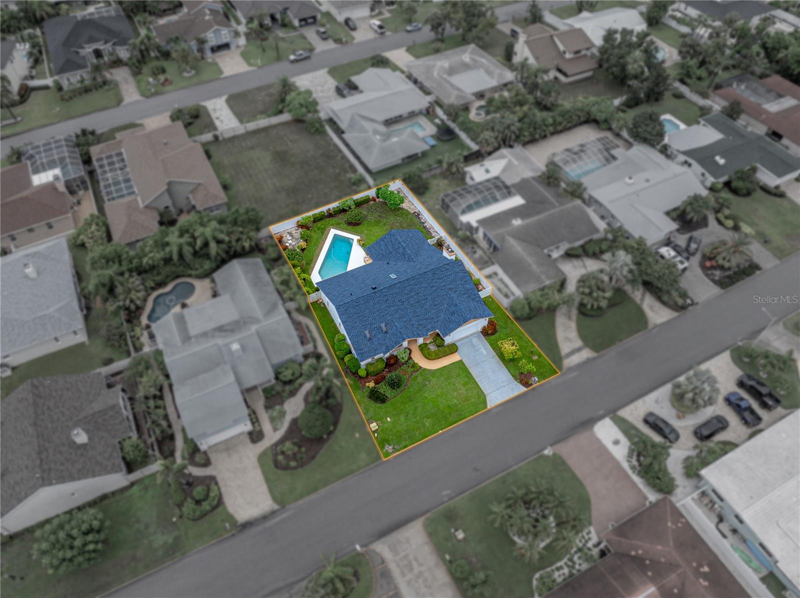 Image 95 of 98 For 366 6th Avenue N