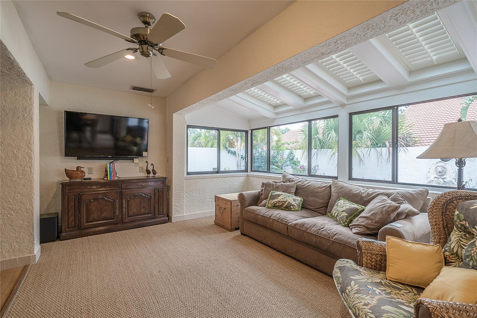 Image 21 of 45 For 11501 Cerca Del Rio Place