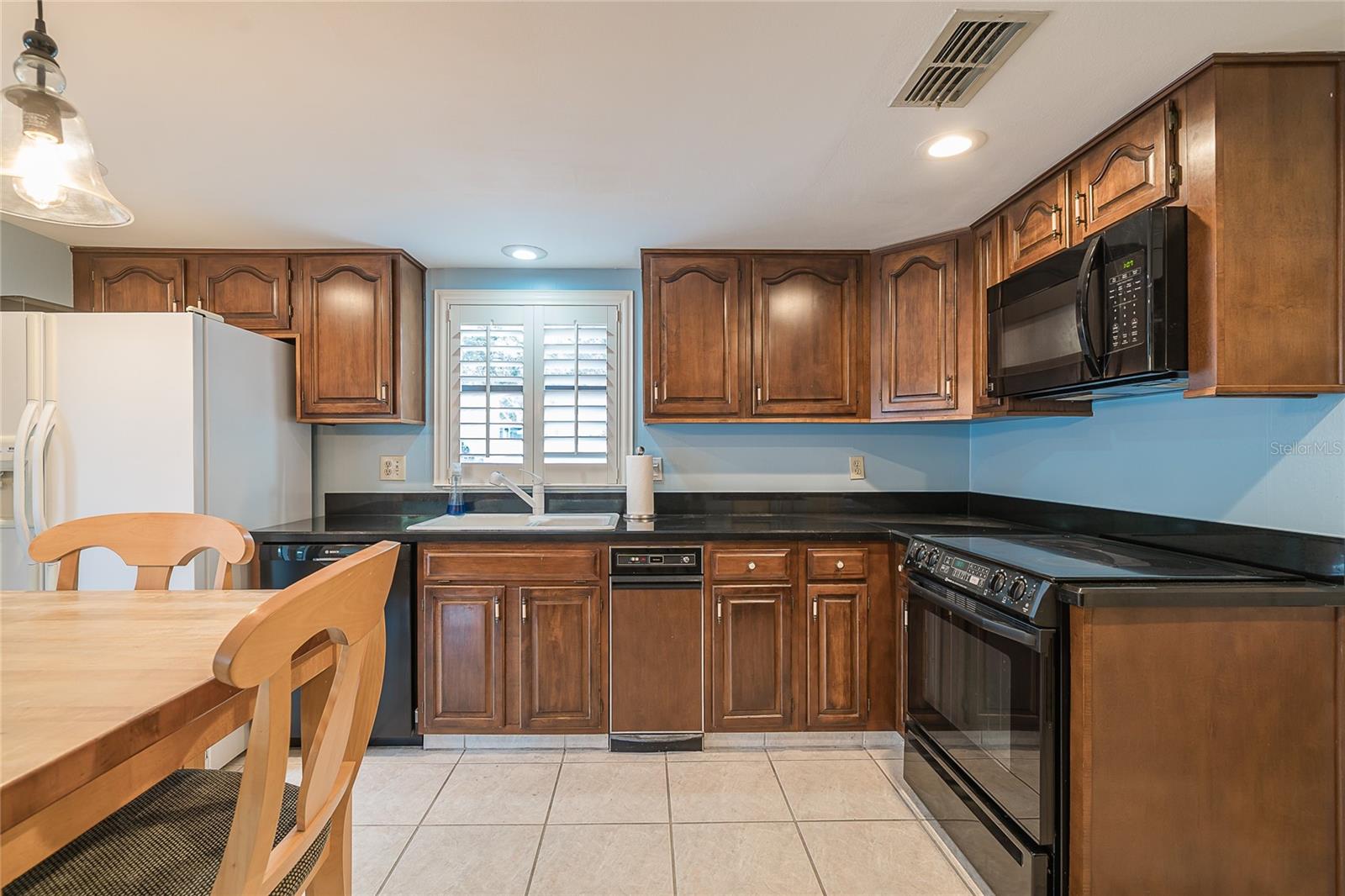 Image 6 of 45 For 11501 Cerca Del Rio Place