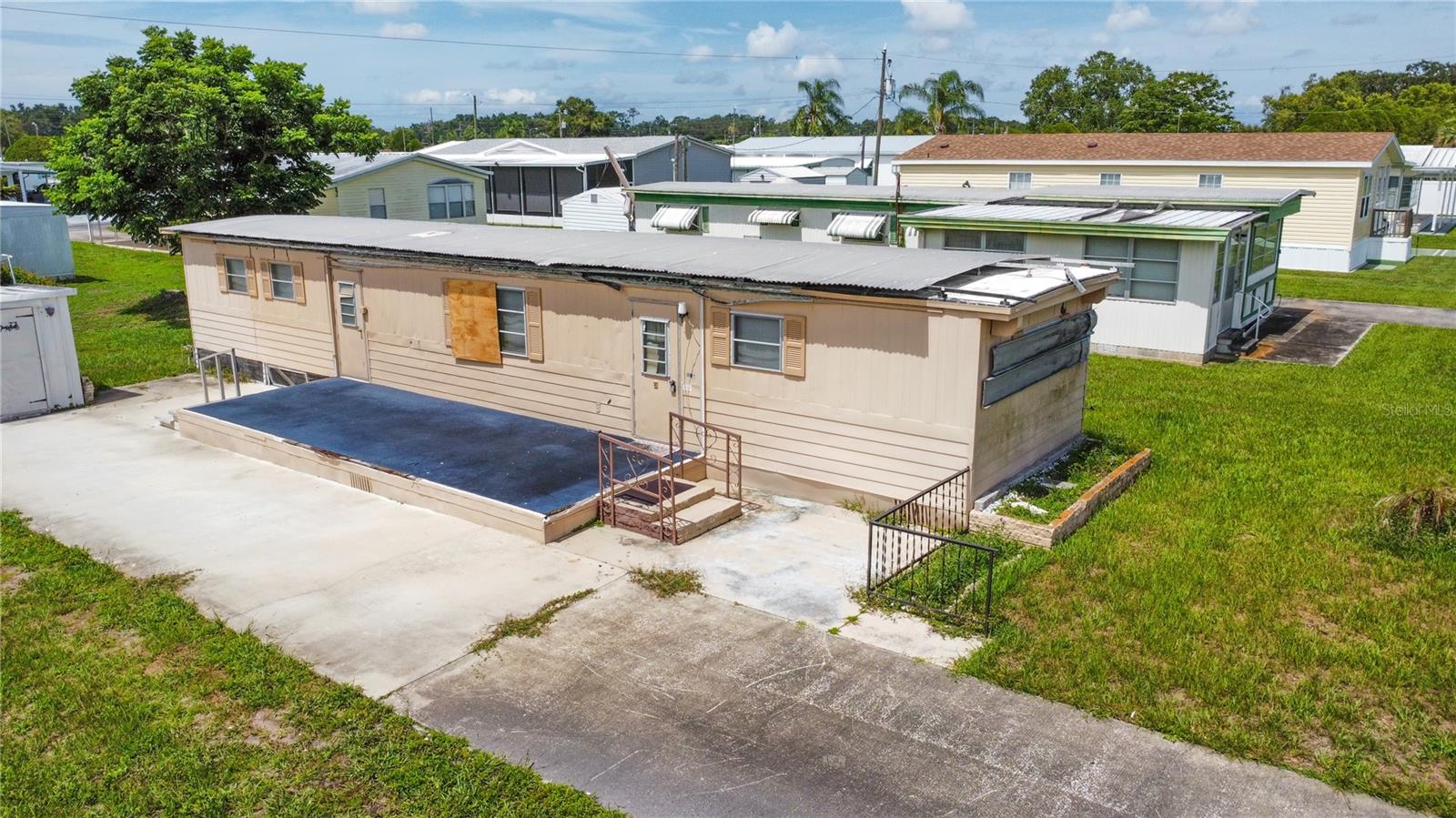 Image 4 of 19 For 37302 Carol Avenue
