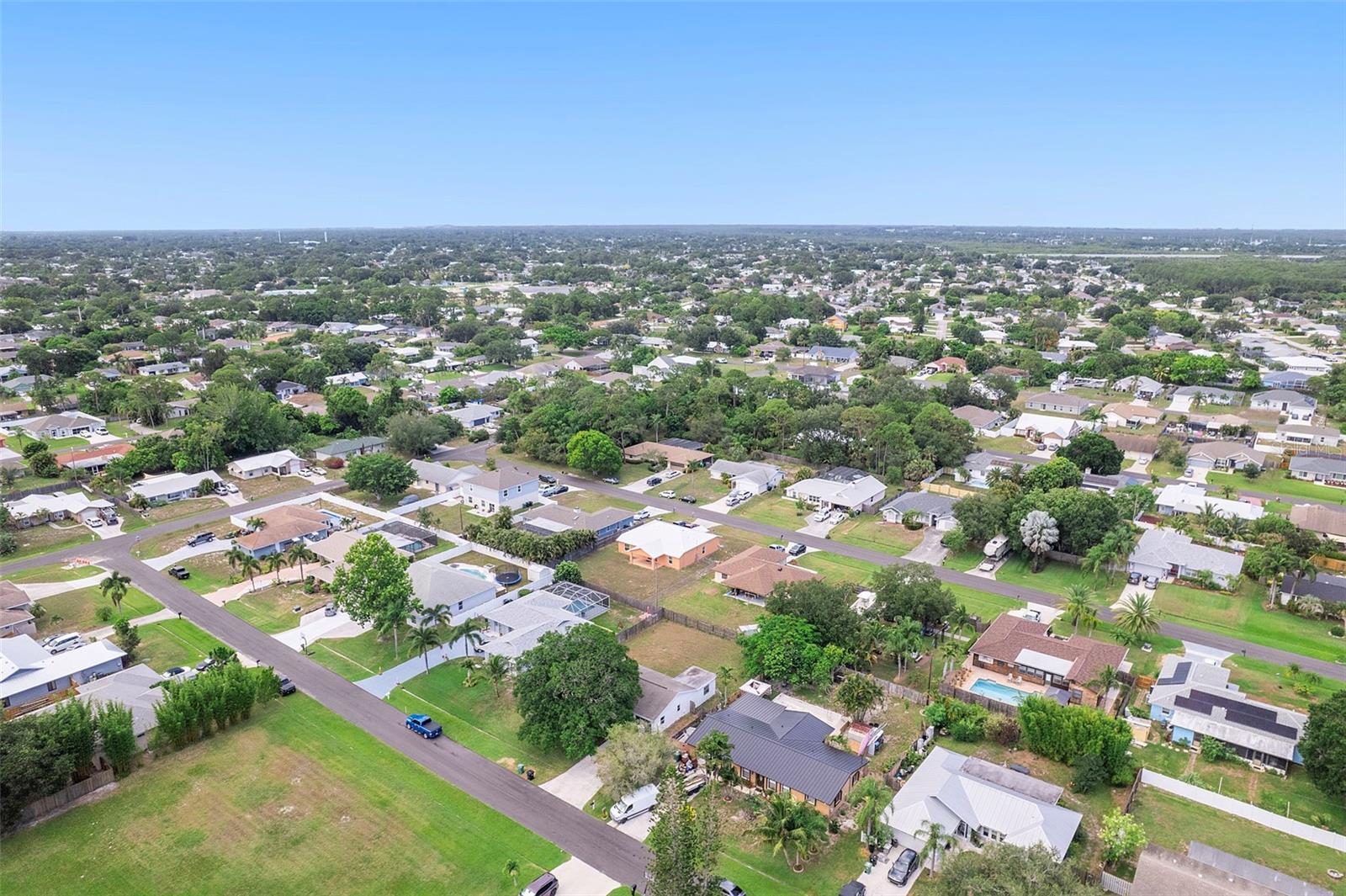 Image 31 of 40 For 1041 Spinnaker Avenue