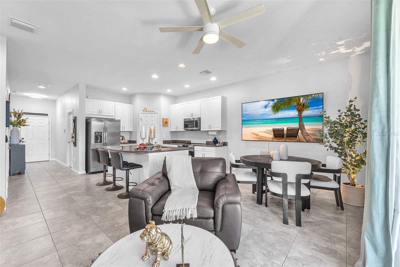 Image 11 of 26 For 7124 Summer Holly Place