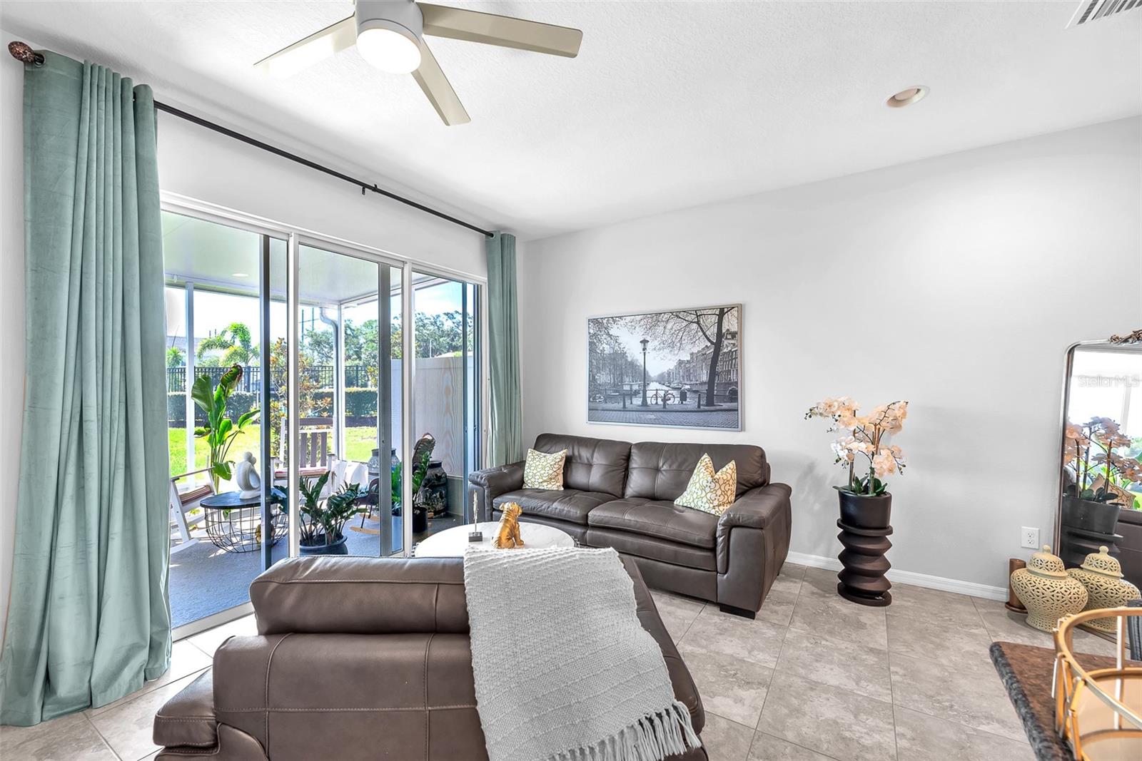Image 12 of 26 For 7124 Summer Holly Place