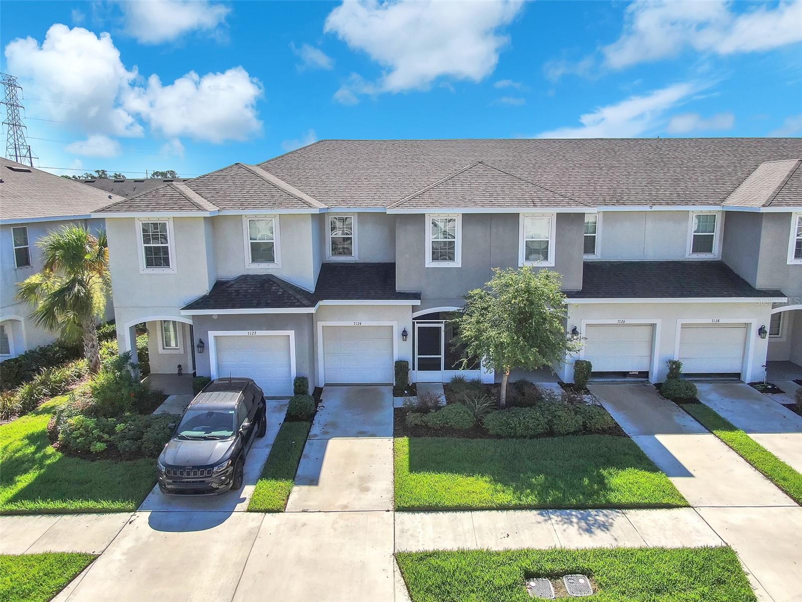 Image 22 of 26 For 7124 Summer Holly Place