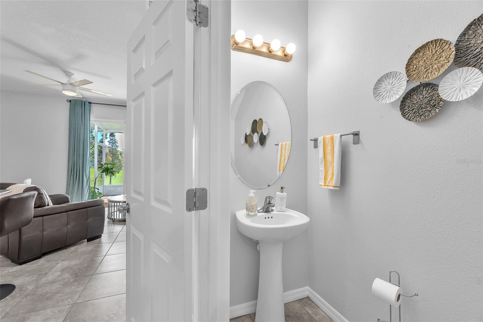 Image 4 of 26 For 7124 Summer Holly Place