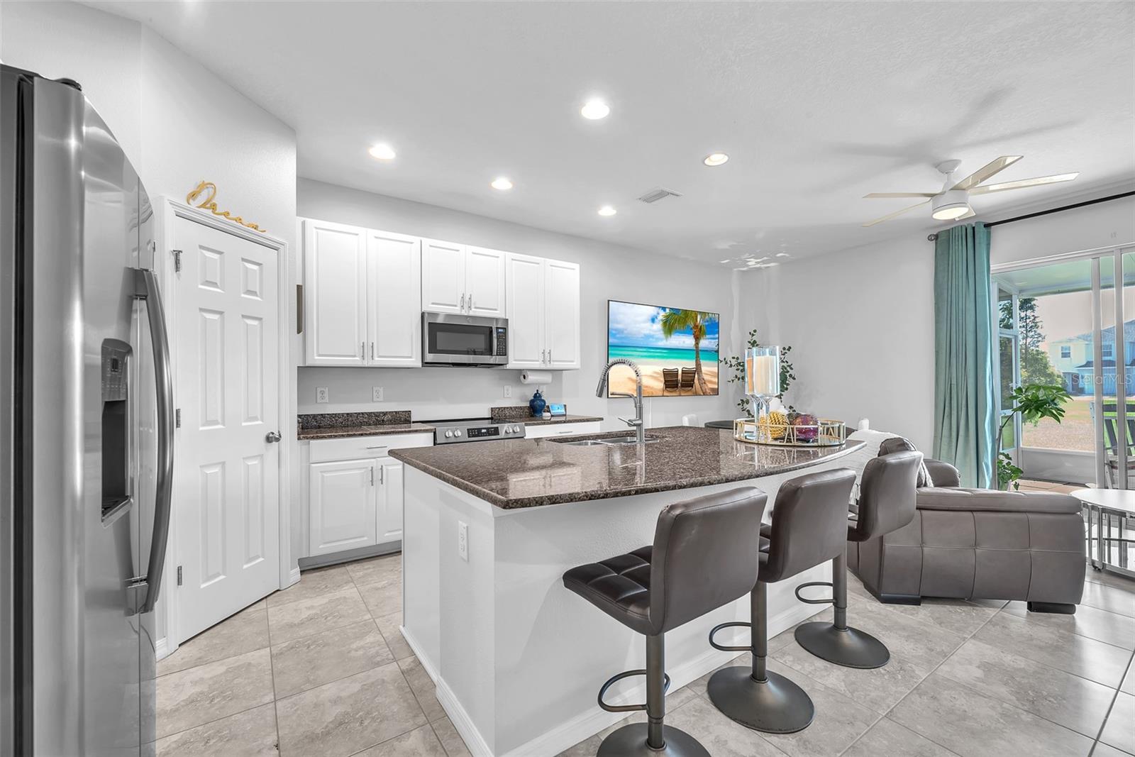 Image 6 of 26 For 7124 Summer Holly Place