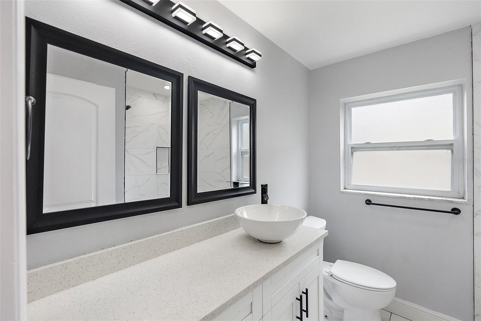 Image 20 of 27 For 1586 Linwood Drive