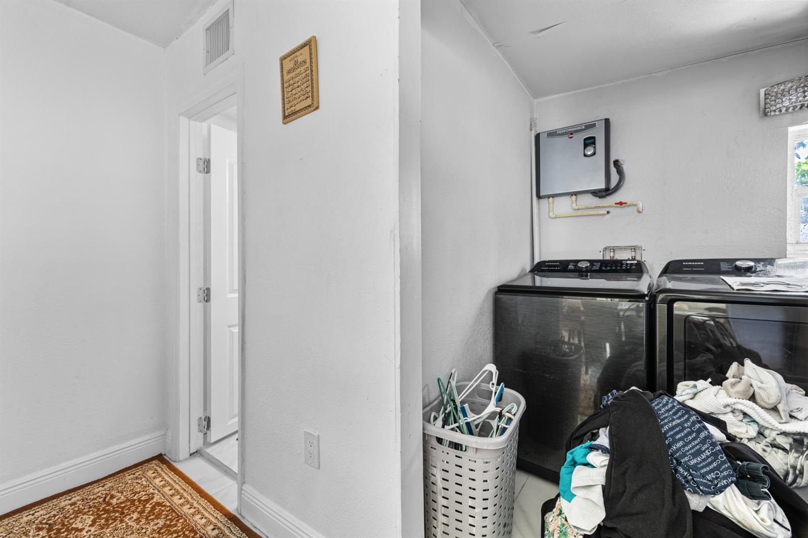 Image 11 of 43 For 5895 16th Street N