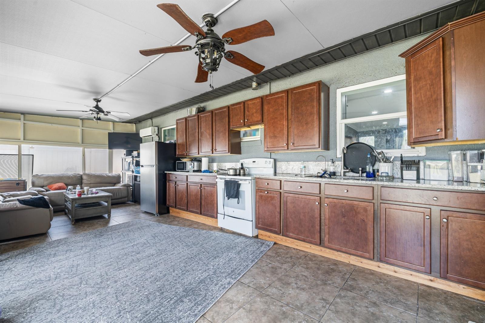 Image 29 of 43 For 5895 16th Street N