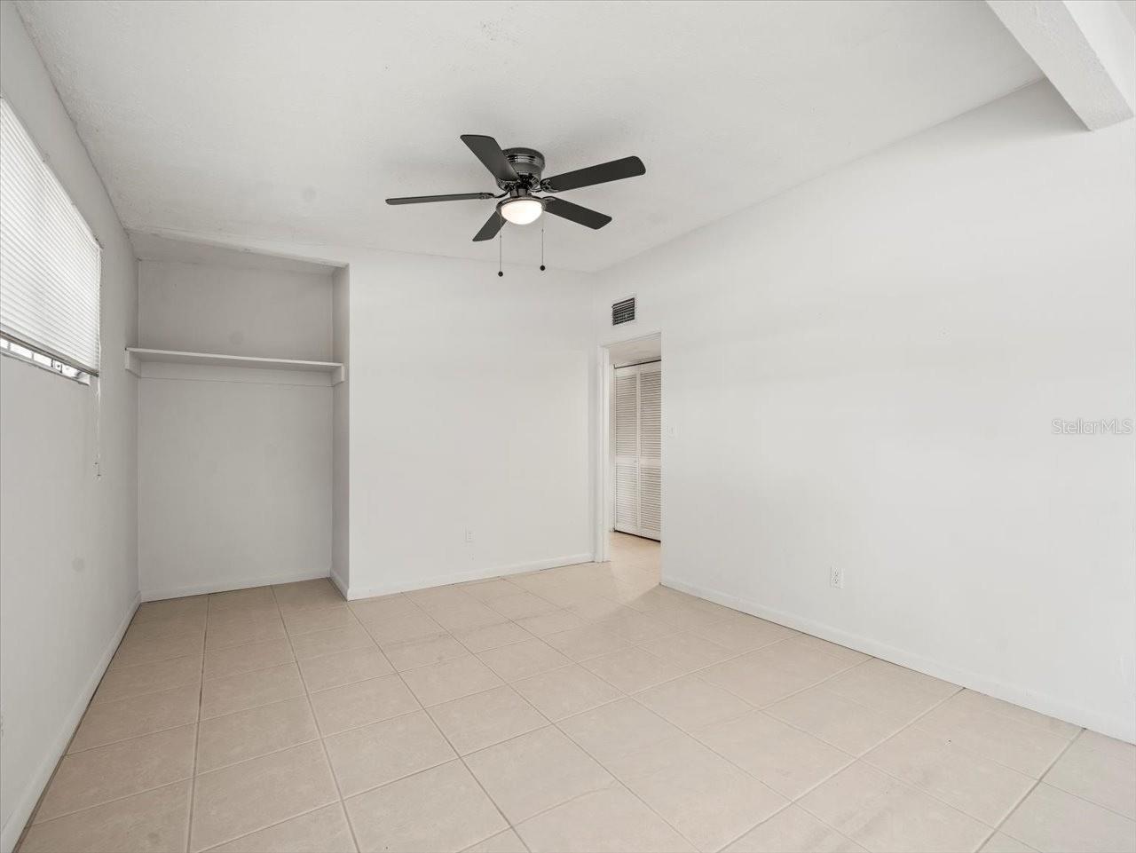 Image 4 of 35 For 1622 Sherwood Street