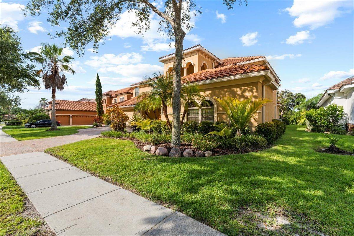 Listing photo id 76 for 8358 Dunham Station Drive